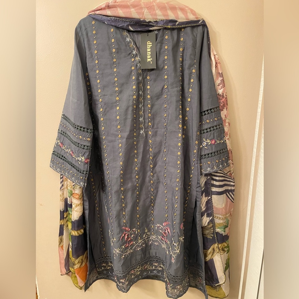 Women three piece Pakistani brand Dhanak dress